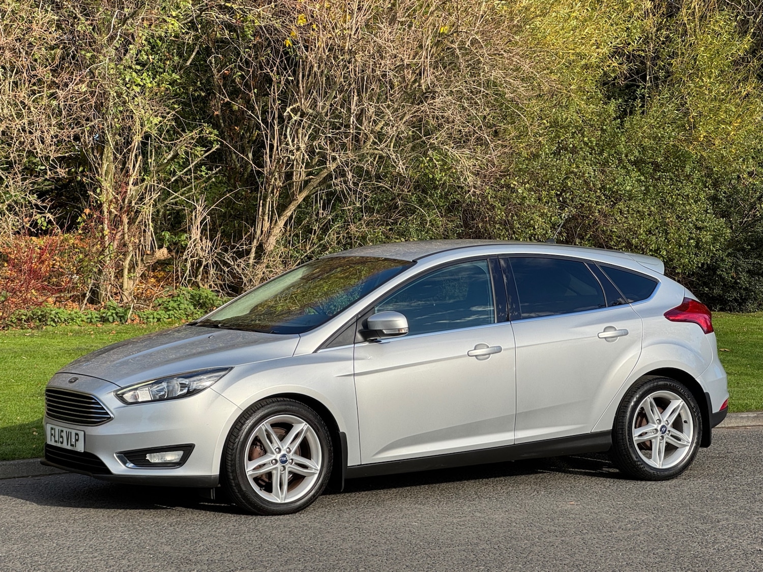 Used Ford Focus 2015 for sale - 76383288: Photo 4