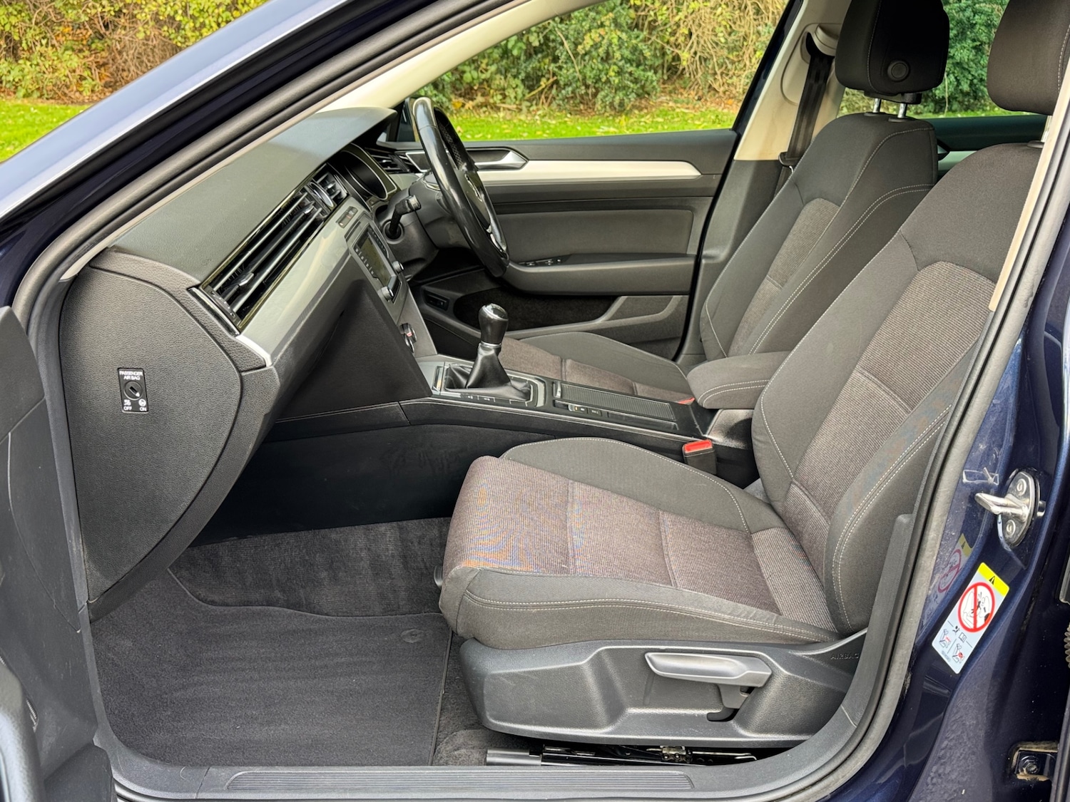 Used Volkswagen Passat 2017 for sale - 76452158: Photo 8