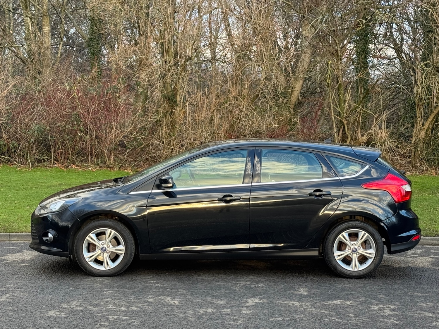 Used Ford Focus 2012 for sale - 77136192: Photo 5