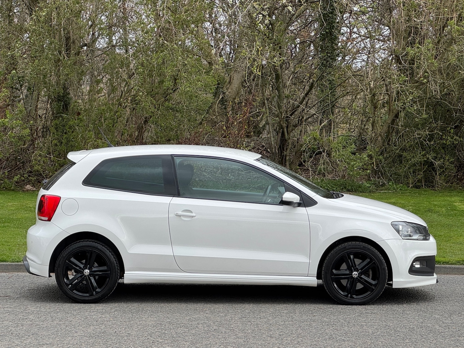 Used Volkswagen Polo 2013 for sale - 78067162: Photo 2