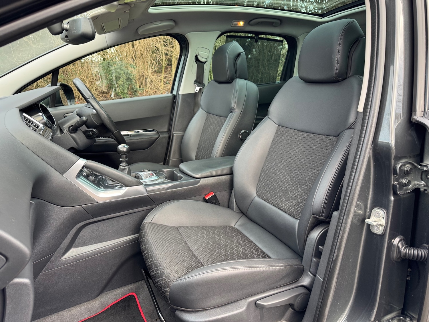 Used Peugeot 3008 2016 for sale - 77261268: Photo 9