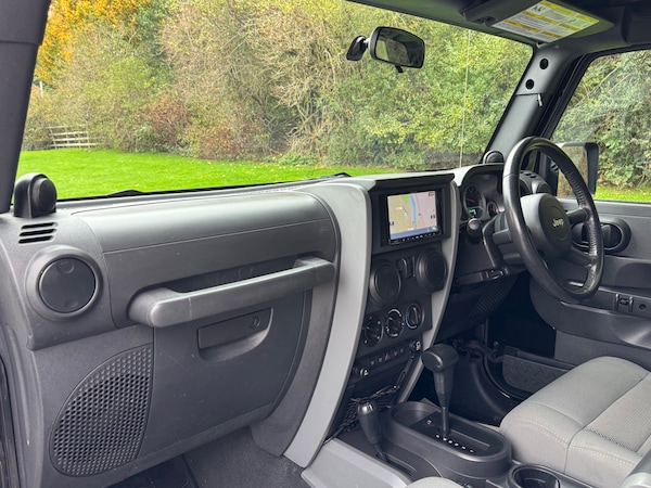 Used Jeep Wrangler 2009 for sale - 76276922: Photo 7