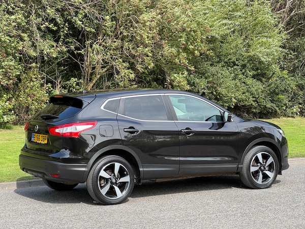 Used Nissan Qashqai 2016 for sale - 75501211: Photo 3
