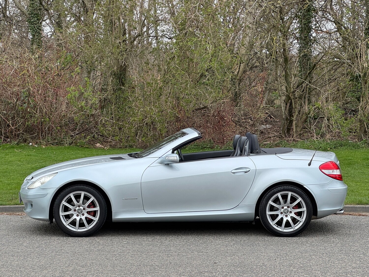 Used Mercedes-Benz SLK 2005 for sale - 77989392: Photo 5