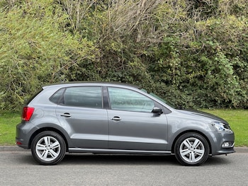 Used Volkswagen Polo 2017 for sale - 75932924: Photo