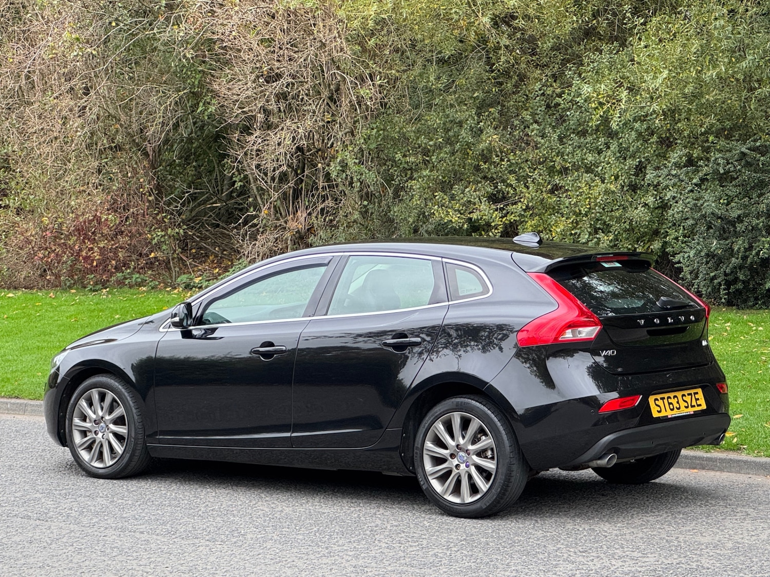 Used Volvo V40 2013 for sale - 76289660: Photo 6