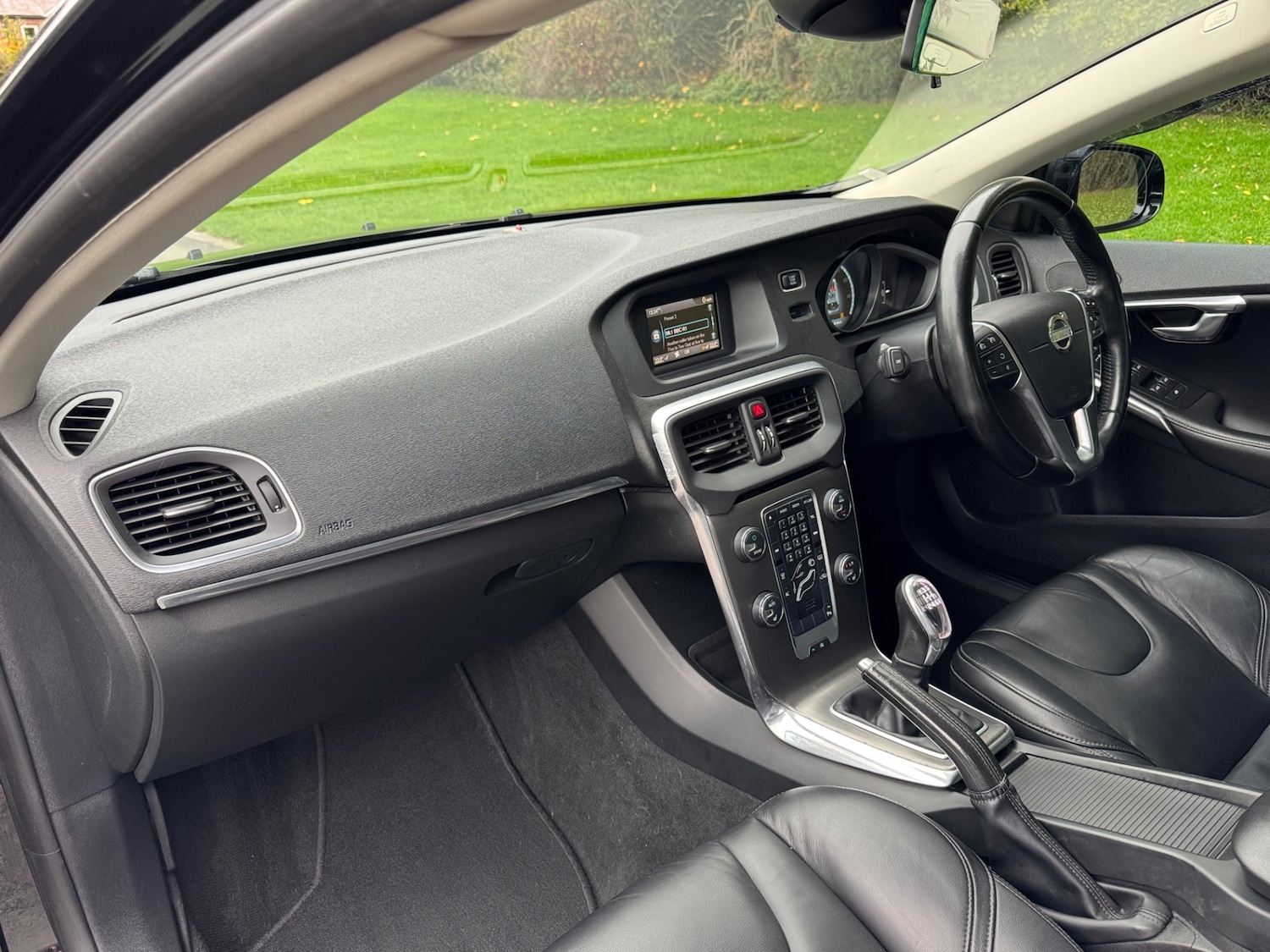 Used Volvo V40 2013 for sale - 76289660: Photo 7