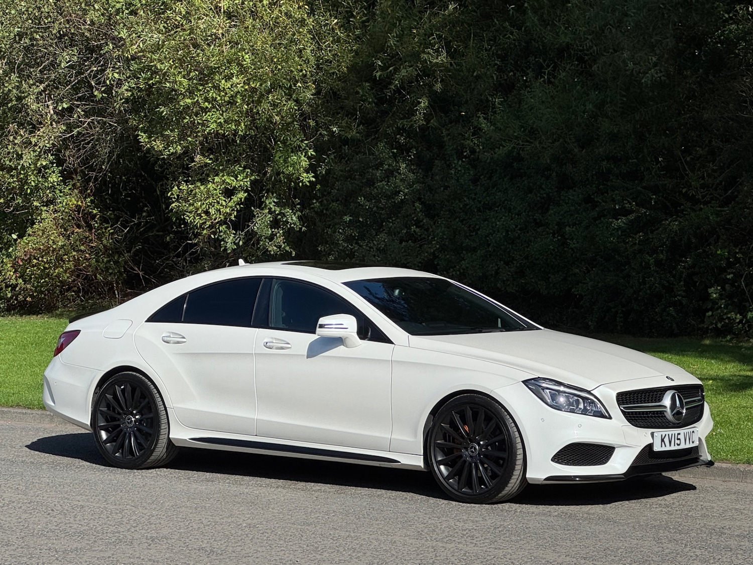 Used Mercedes-Benz CLS 2015 for sale - 75997219: Photo 1