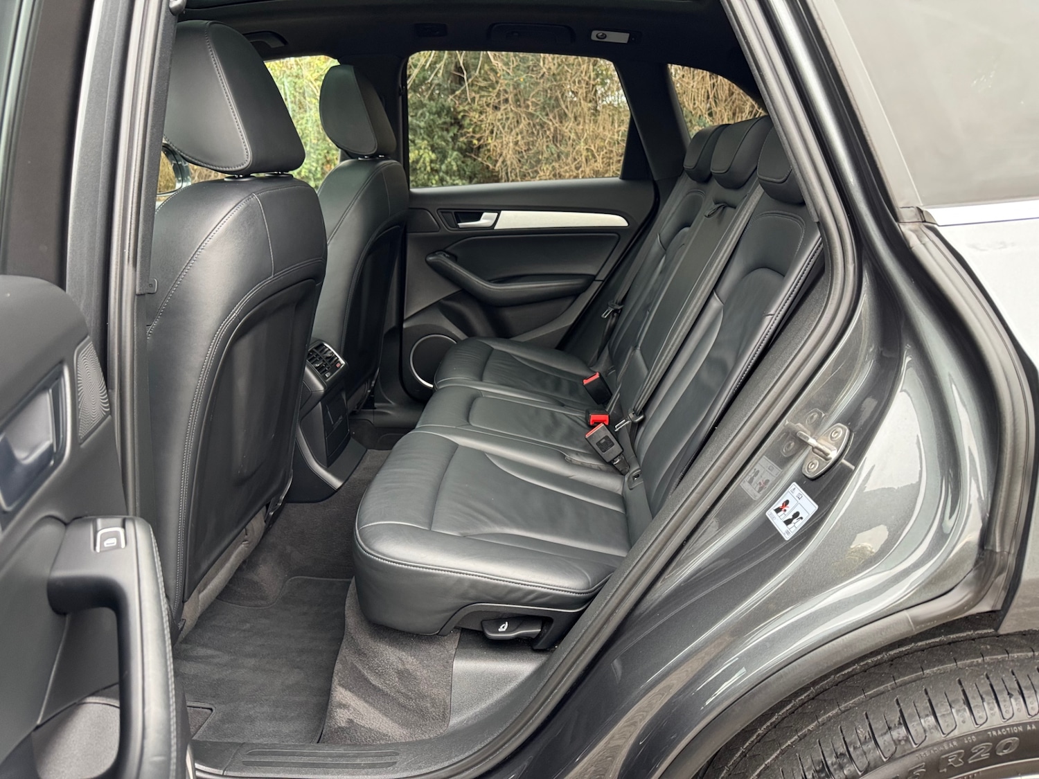 Used Audi Q5 2014 for sale - 76707610: Photo 10