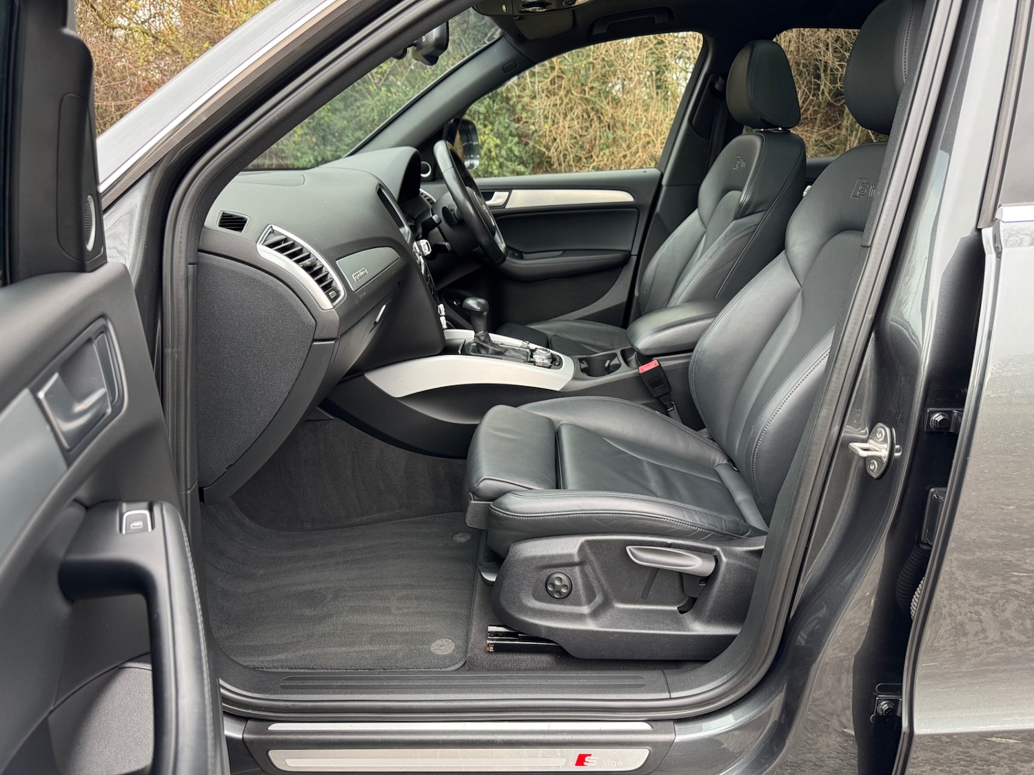 Used Audi Q5 2014 for sale - 76707610: Photo 8