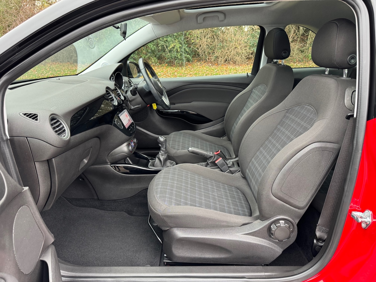 Used Vauxhall ADAM 2015 for sale - 76638929: Photo 8