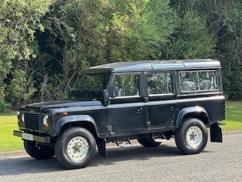 Used Land Rover Defender 110 1986 for sale - 75568755: Photo