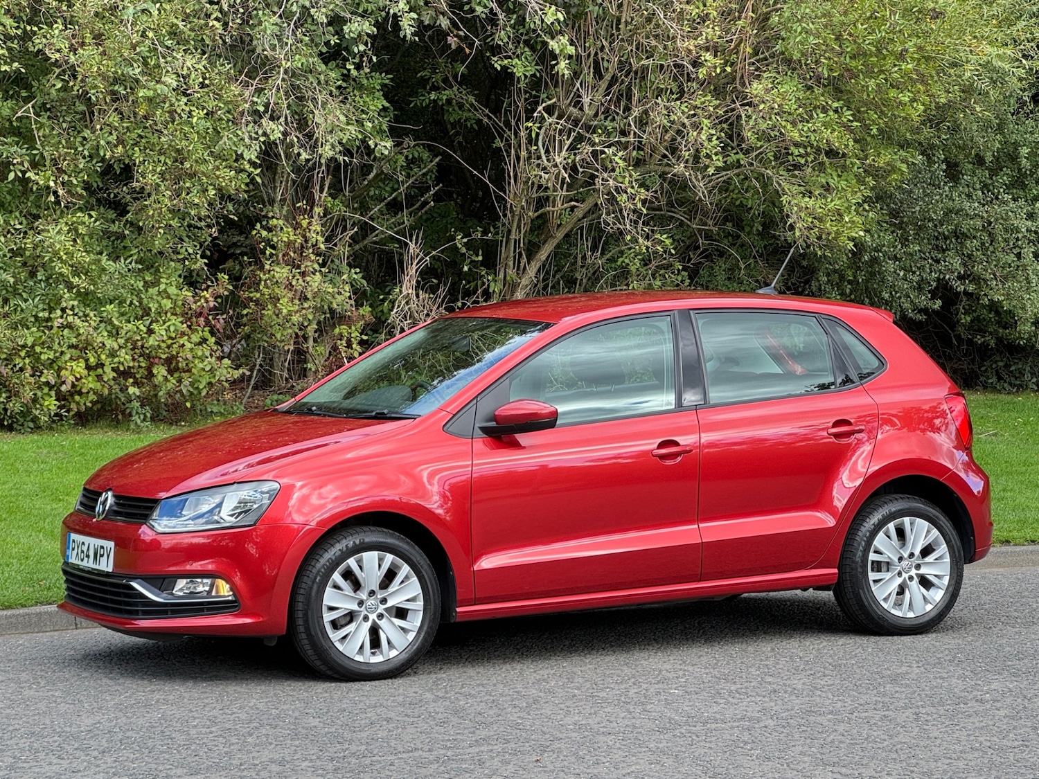 Used Volkswagen Polo 2014 for sale - 76027949: Photo 4