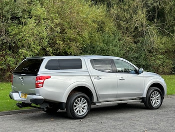 Used Mitsubishi L200 2015 for sale - 75773580: Photo