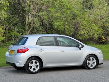 Used Toyota Auris 2011 for sale - 78313332: Photo