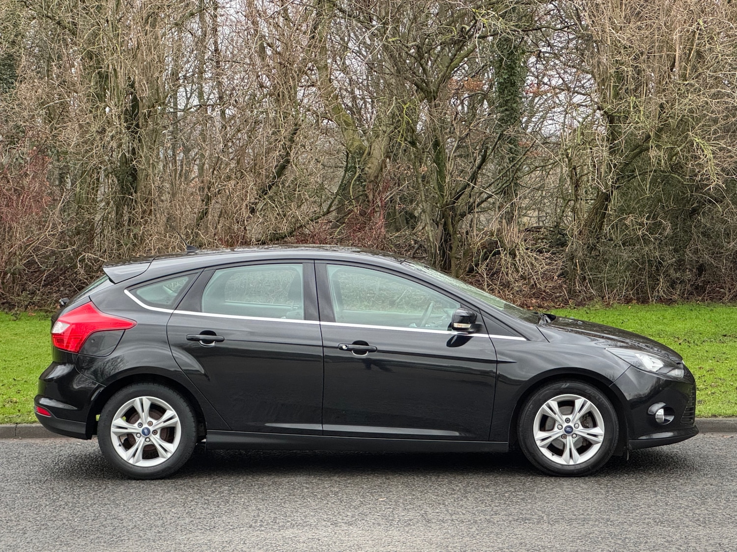 Used Ford Focus 2012 for sale - 77311323: Photo 2