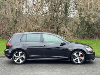 Used Volkswagen Golf 2014 for sale - 76984420: Photo