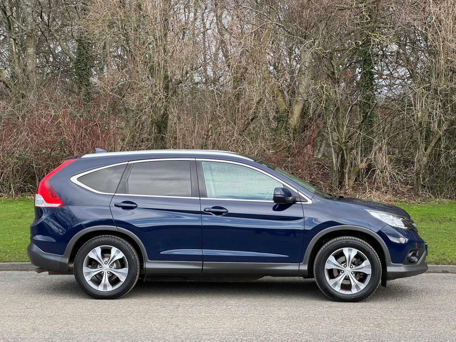 Used Honda CR-V 2014 for sale - 77663689: Photo 2