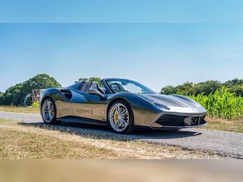 Used Ferrari 488 2019 for sale - 79479431: Photo