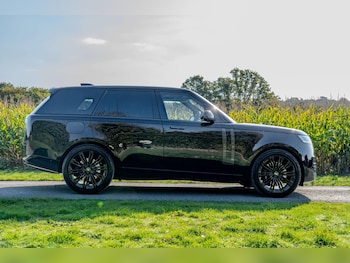 Used Land Rover Range Rover 2023 for sale - 79479430: Photo