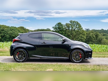 Used Toyota Yaris 2022 for sale - 79479433: Photo