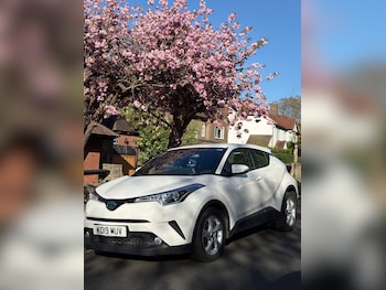 Used Toyota C-HR 2019 for sale - 78213739: Photo