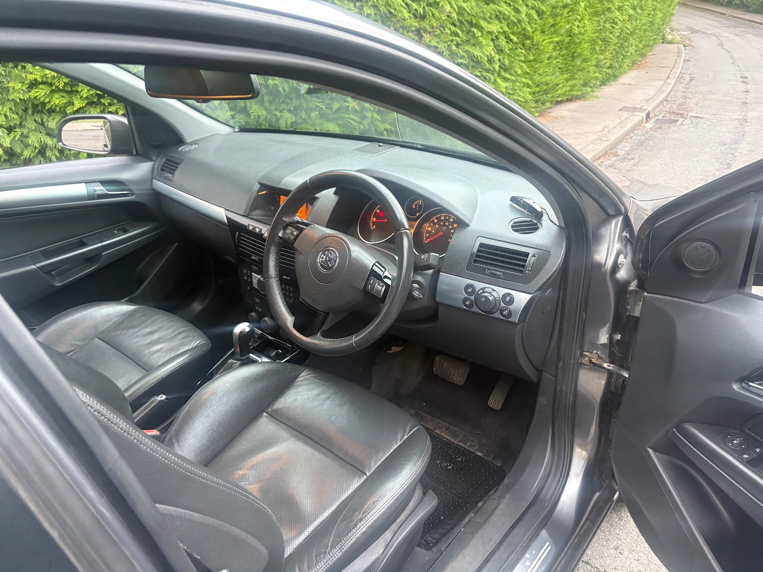 Vehicle 32