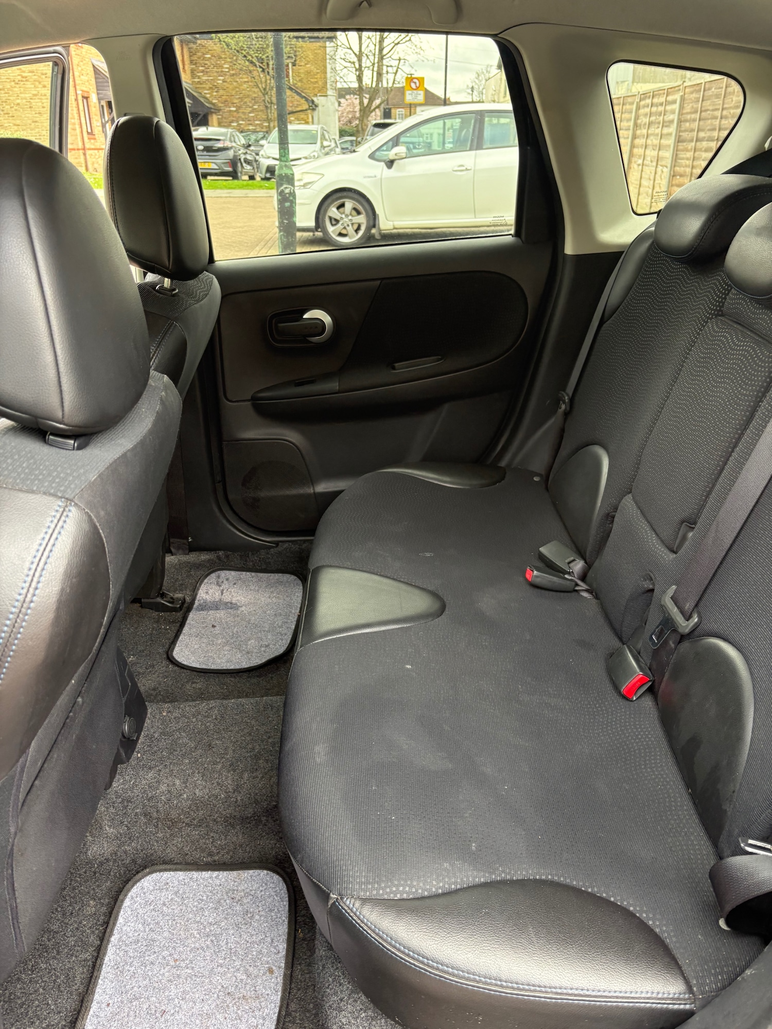 Used Nissan Note 2012 for sale - 78132641: Photo 22