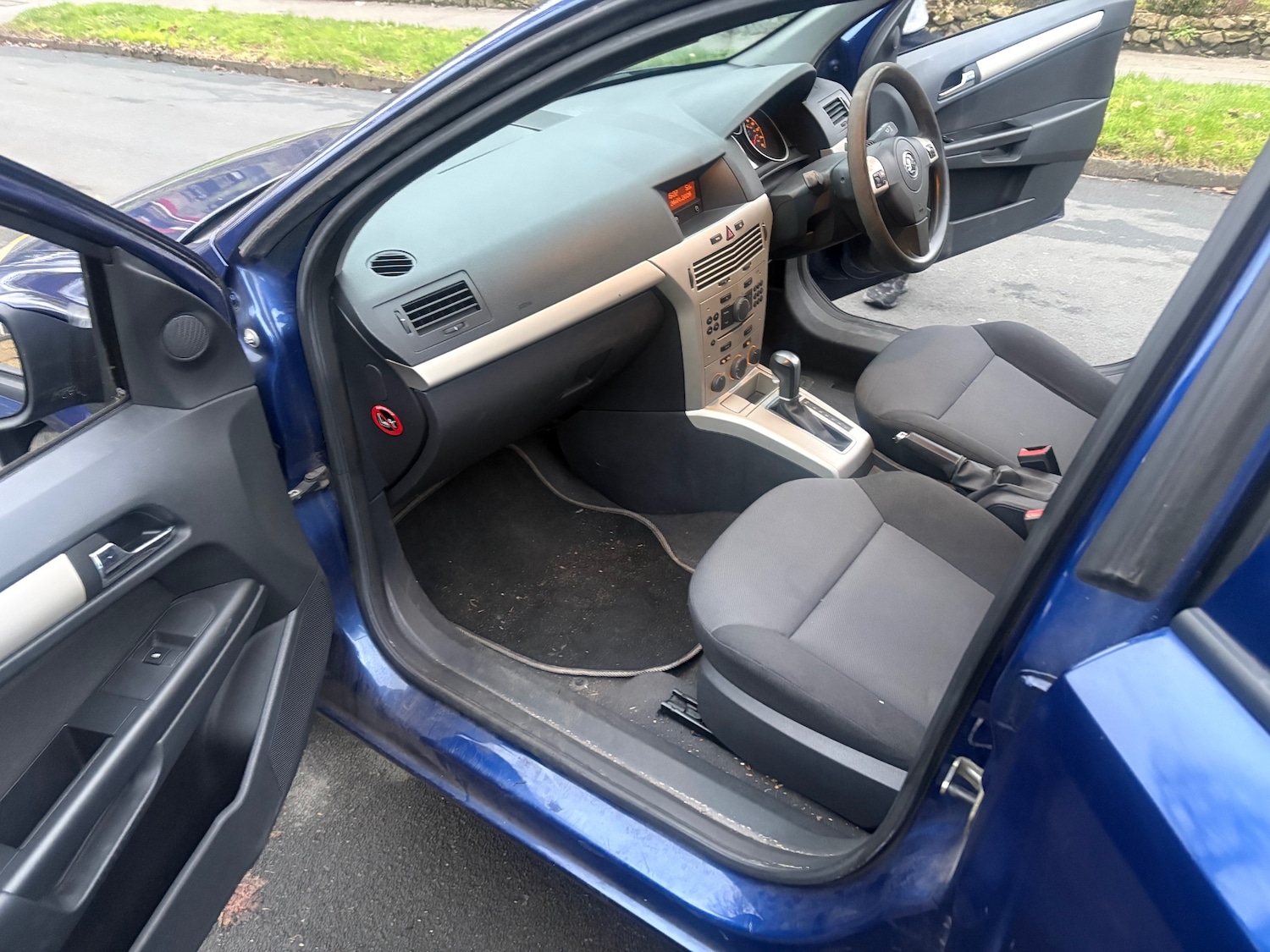 Used Vauxhall Astra 2008 for sale - 77324567: Photo 4