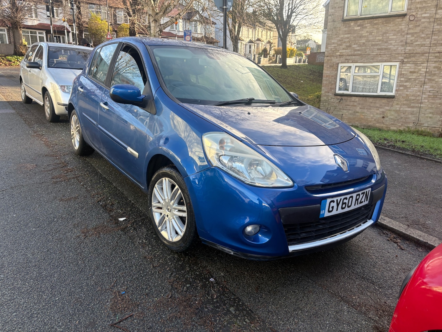 Used Renault Clio 2010 for sale - 77431958: Photo 1