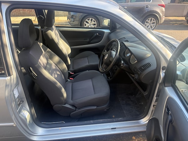 Used Volkswagen Lupo 2004 for sale - 76230893: Photo 23