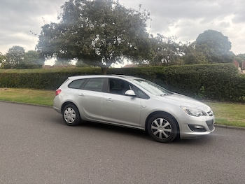 Used Vauxhall Astra 2013 for sale - 75331922: Photo