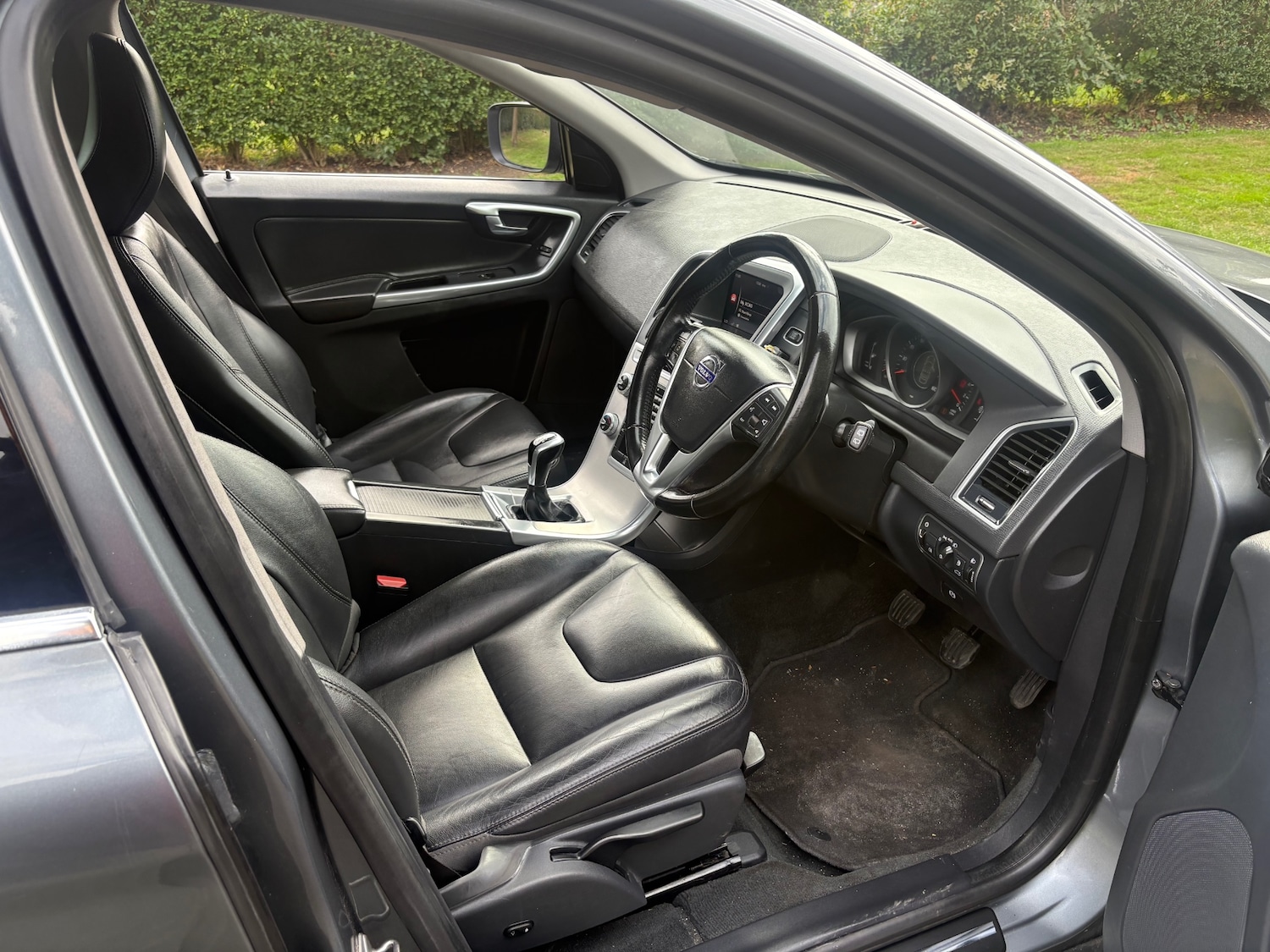 Used Volvo XC60 2017 for sale - 76594690: Photo 17