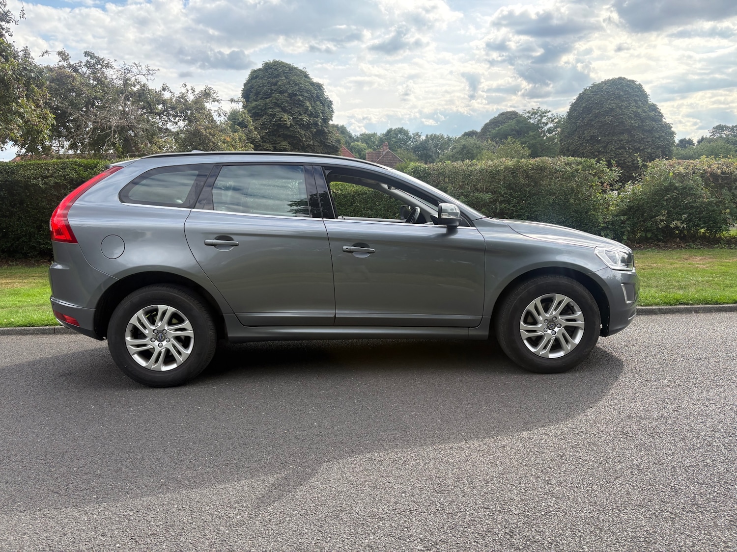 Used Volvo XC60 2017 for sale - 76594690: Photo 22