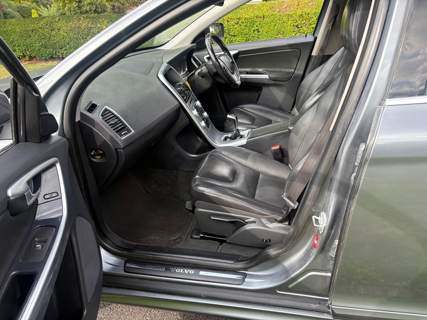 Used Volvo XC60 2017 for sale - 76594690: Photo 29