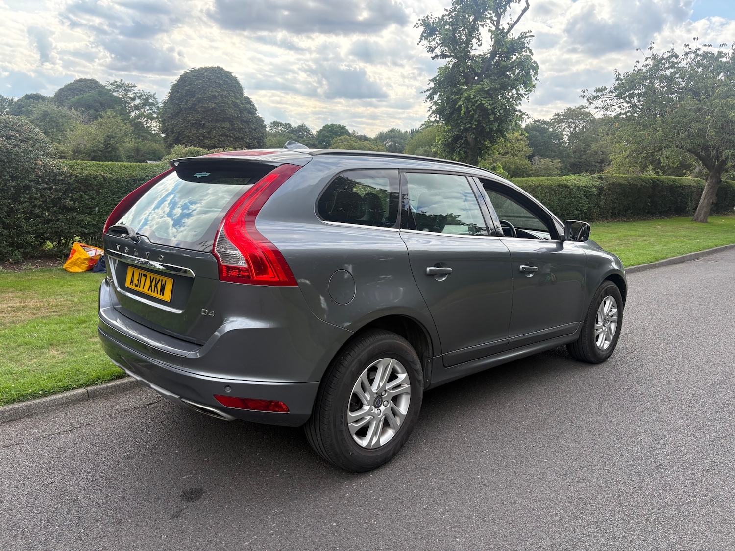 Used Volvo XC60 2017 for sale - 76594690: Photo 32