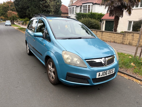 Used Vauxhall Zafira 2006 for sale - 76265838: Photo 1