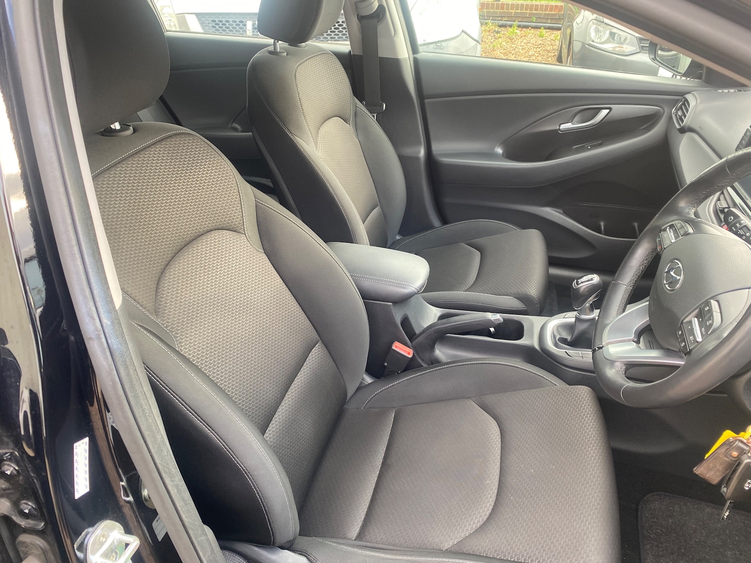 Used Hyundai i30 2017 for sale - 76477491: Photo 14