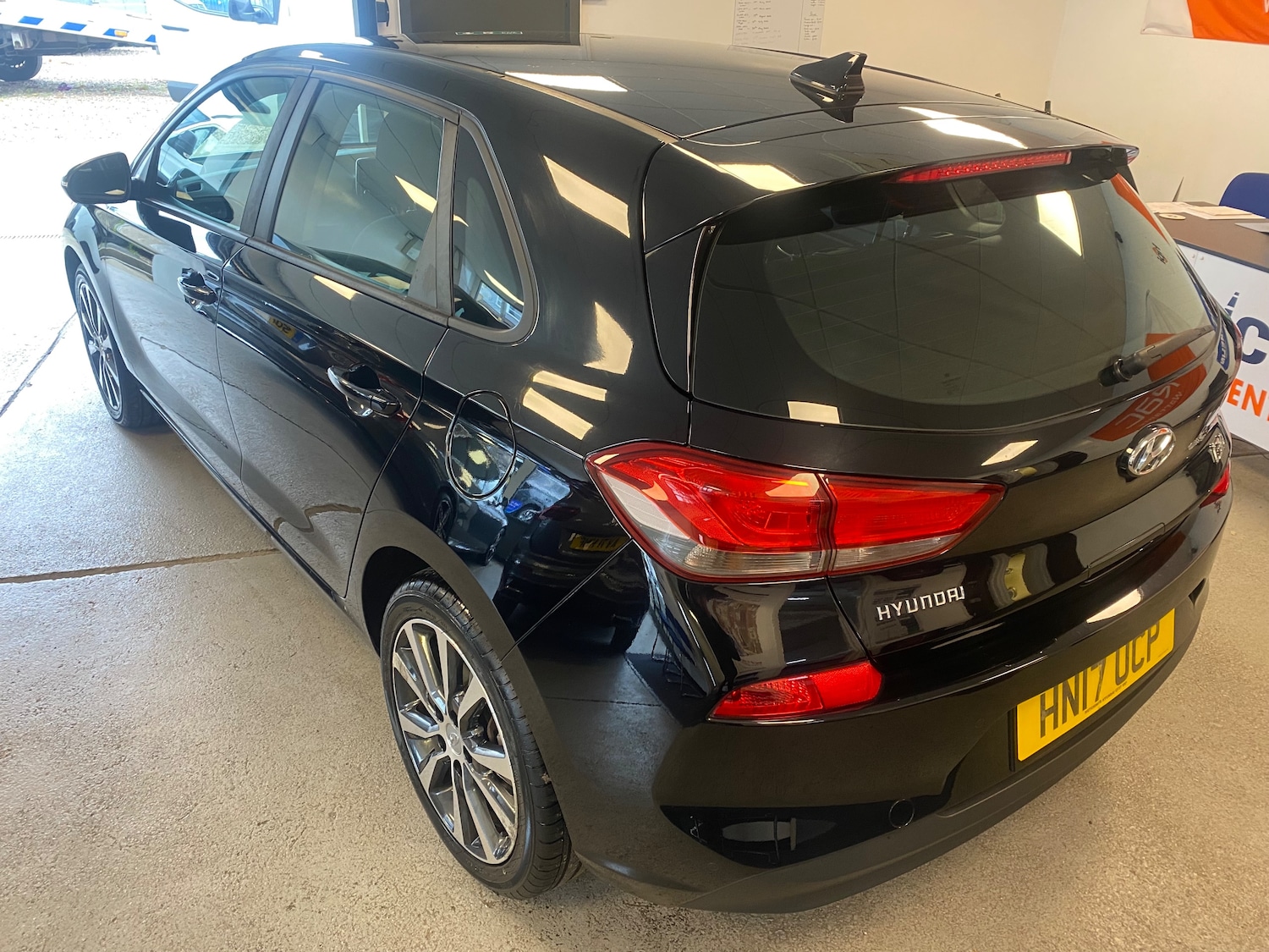 Used Hyundai i30 2017 for sale - 76477491: Photo 4