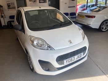 Used Peugeot 107 2013 for sale - 79229541: Photo