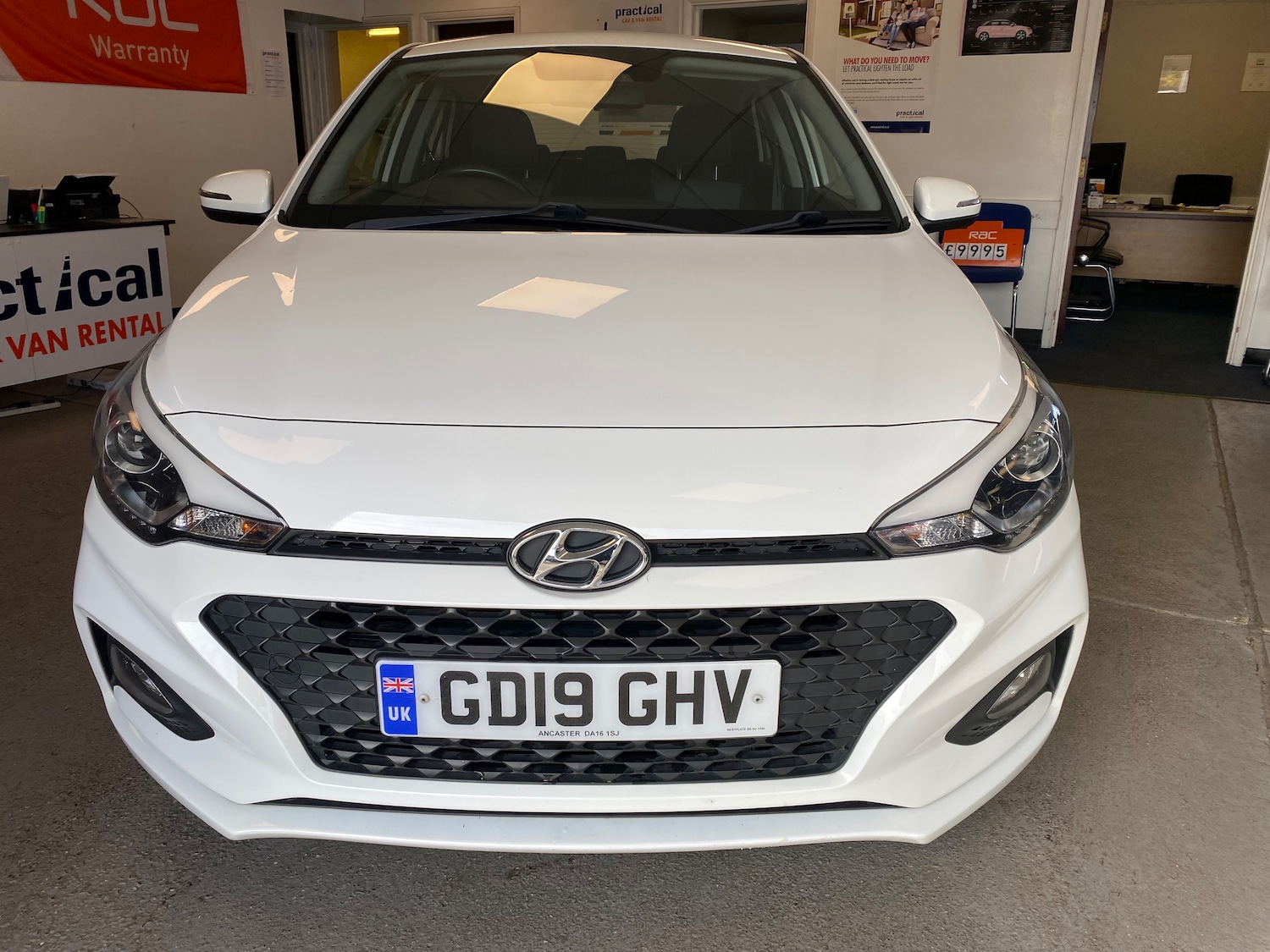 Used Hyundai i20 2019 for sale - 76961844: Photo 7