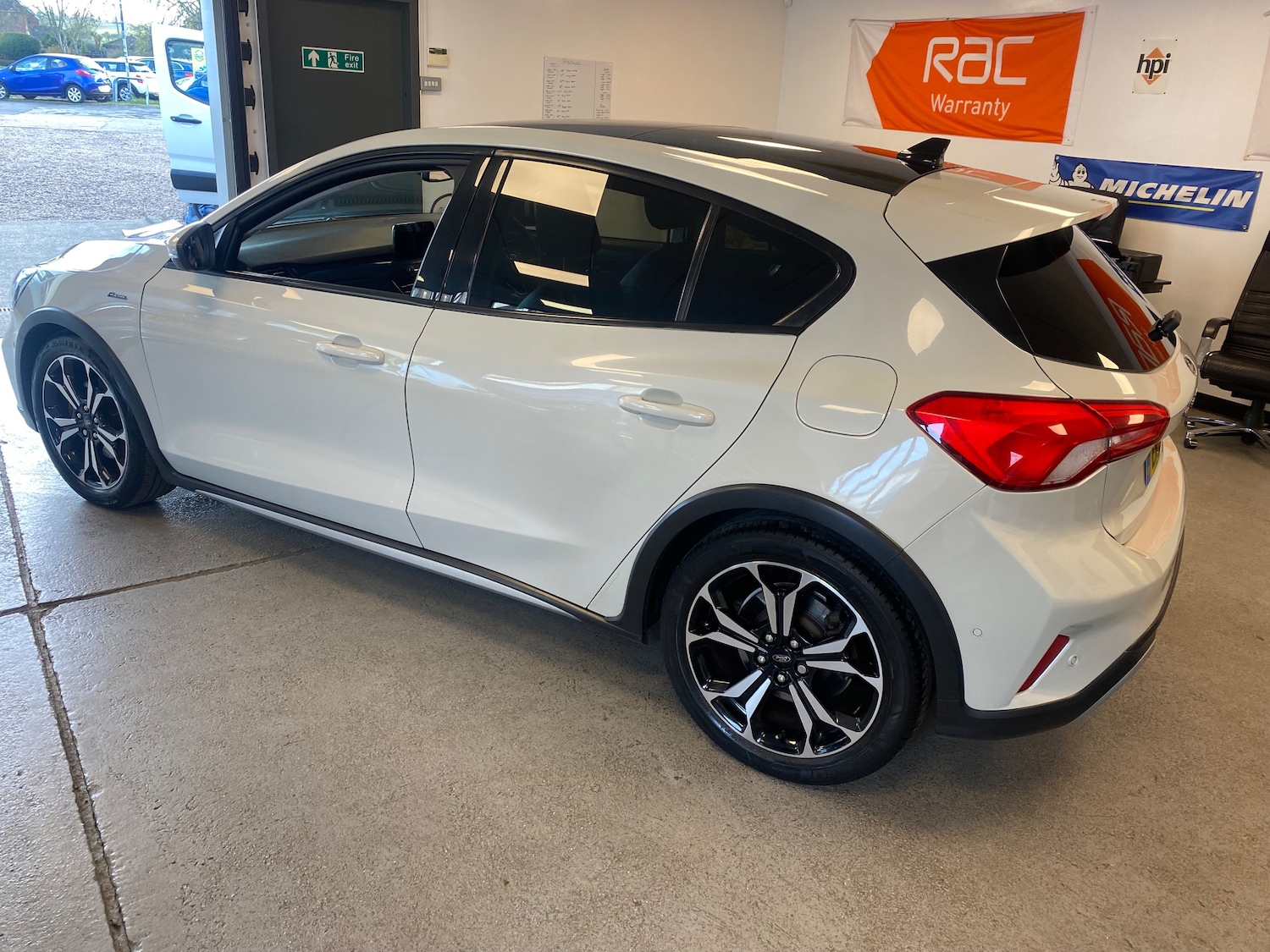 Used Ford Focus 2019 for sale - 76569297: Photo 10