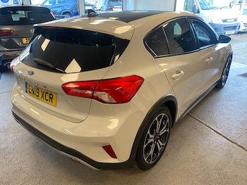 Used Ford Focus 2019 for sale - 76569297: Photo