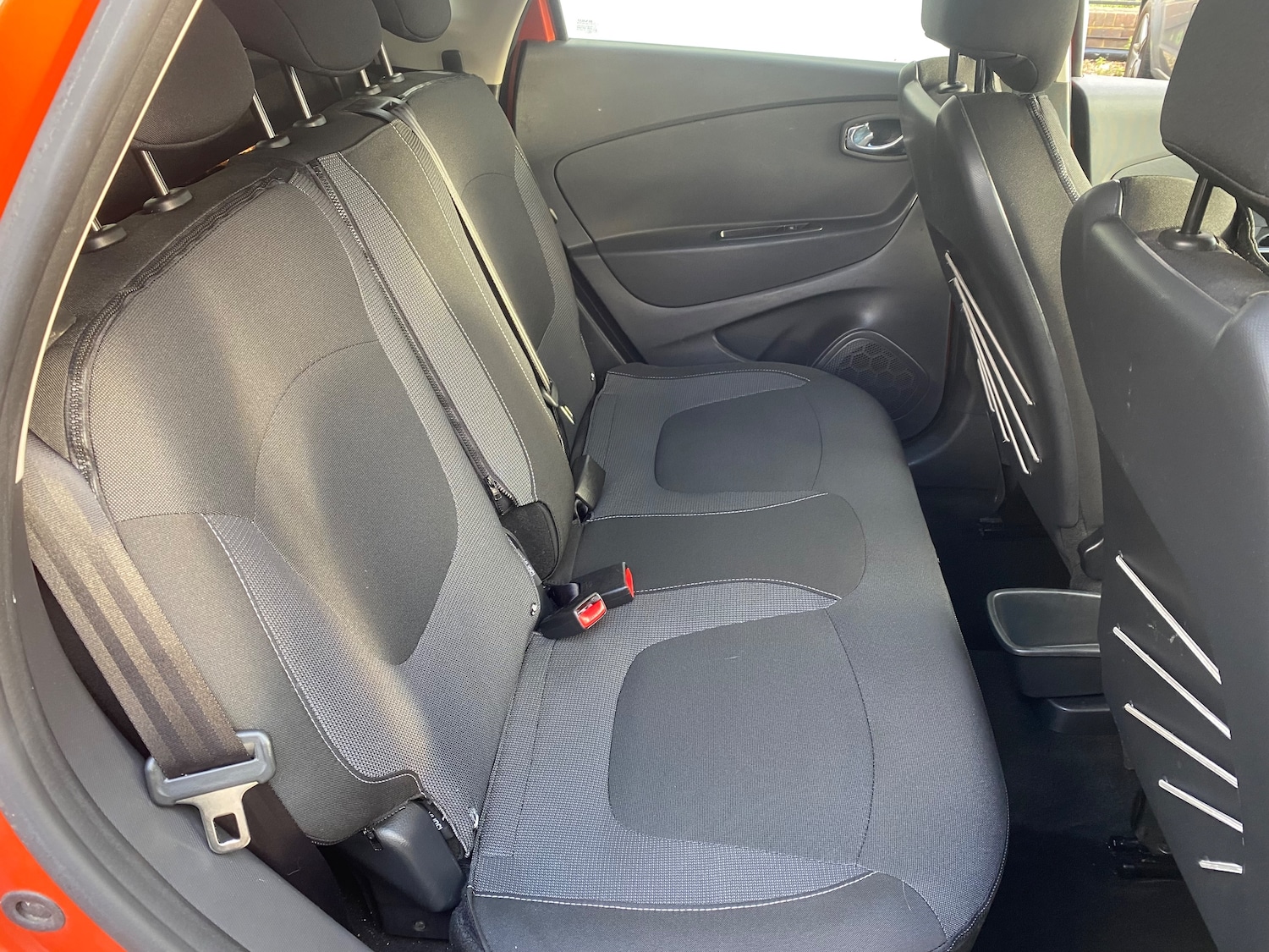 Used Renault Captur 2015 for sale - 77259070: Photo 22