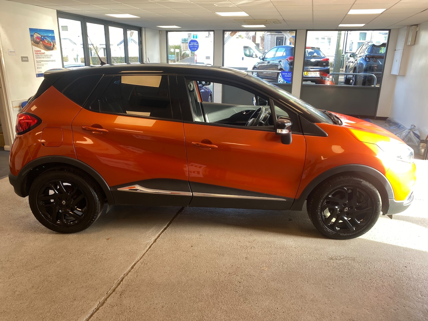 Used Renault Captur 2015 for sale - 77259070: Photo 9