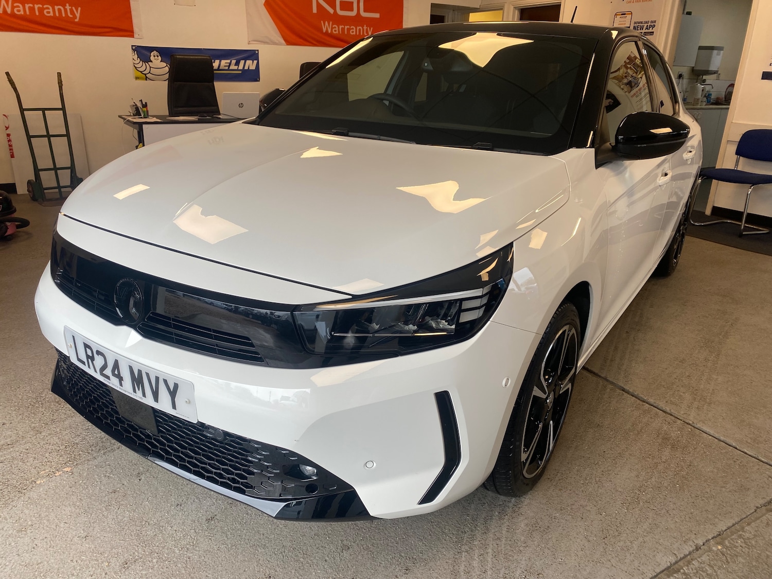 Used Vauxhall Corsa 2024 for sale - 77542618: Photo 2