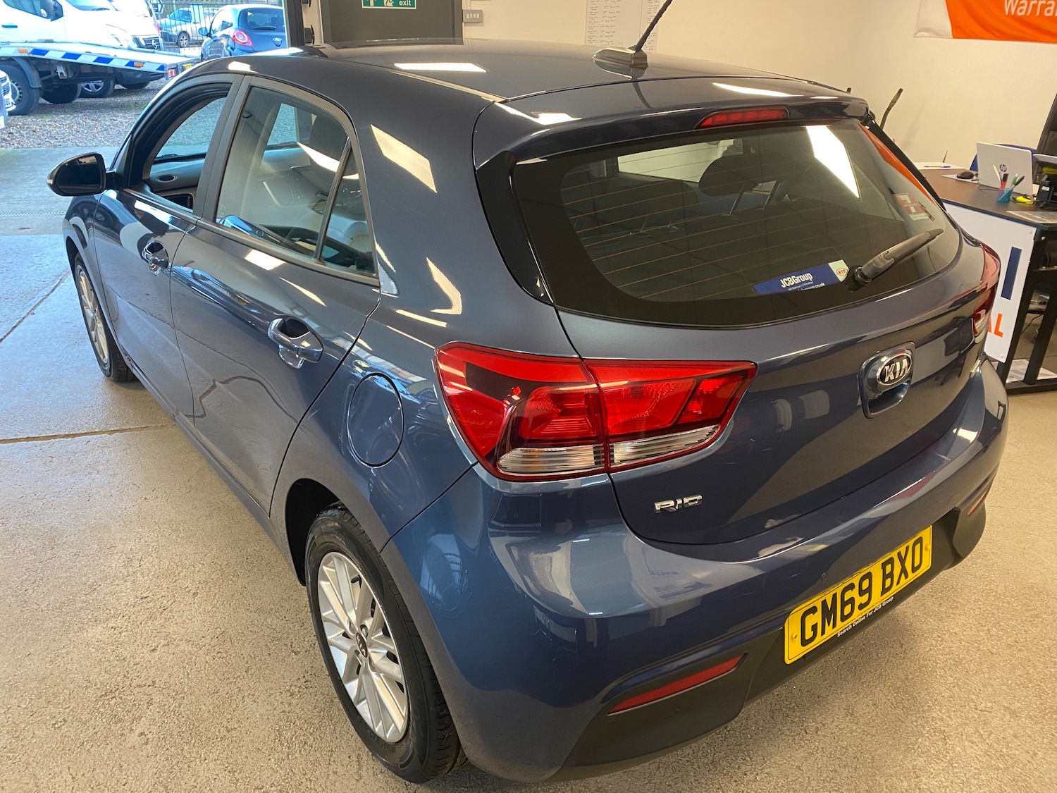 Used Kia Rio 2020 for sale - 76611792: Photo 4