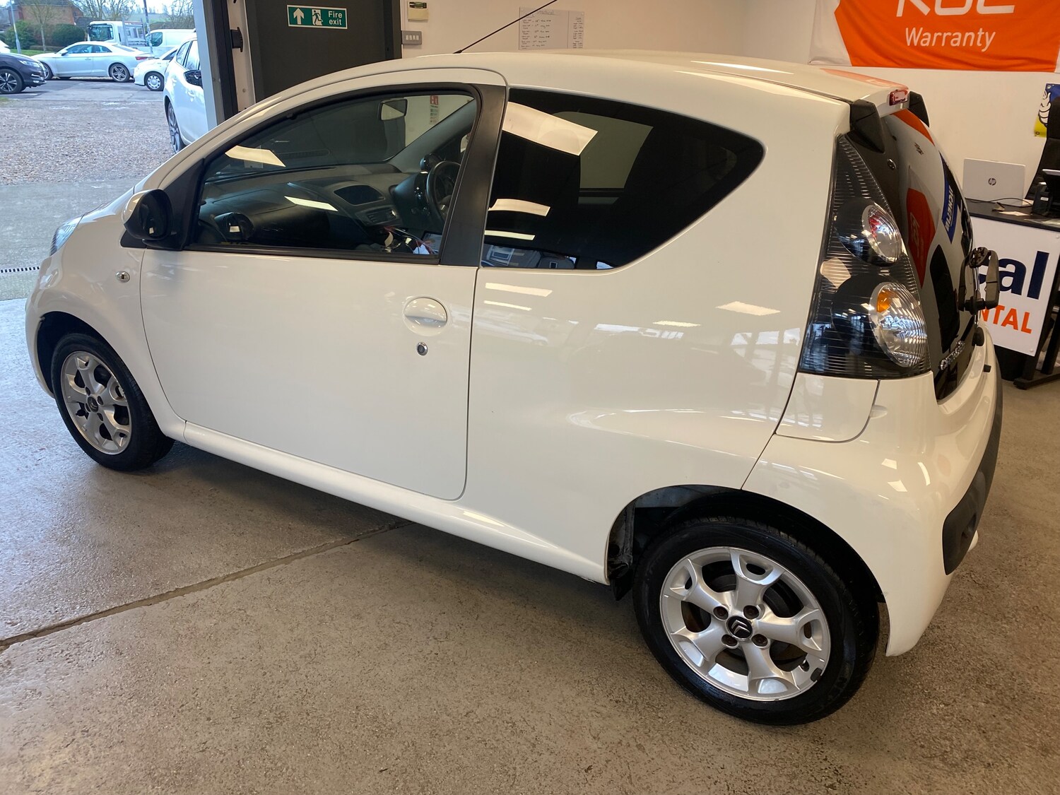Used Citroen C1 2013 for sale - 77368787: Photo 12