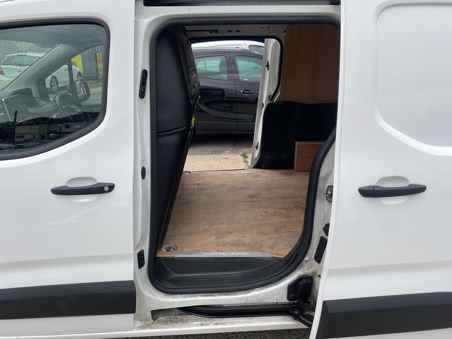Vehicle 21