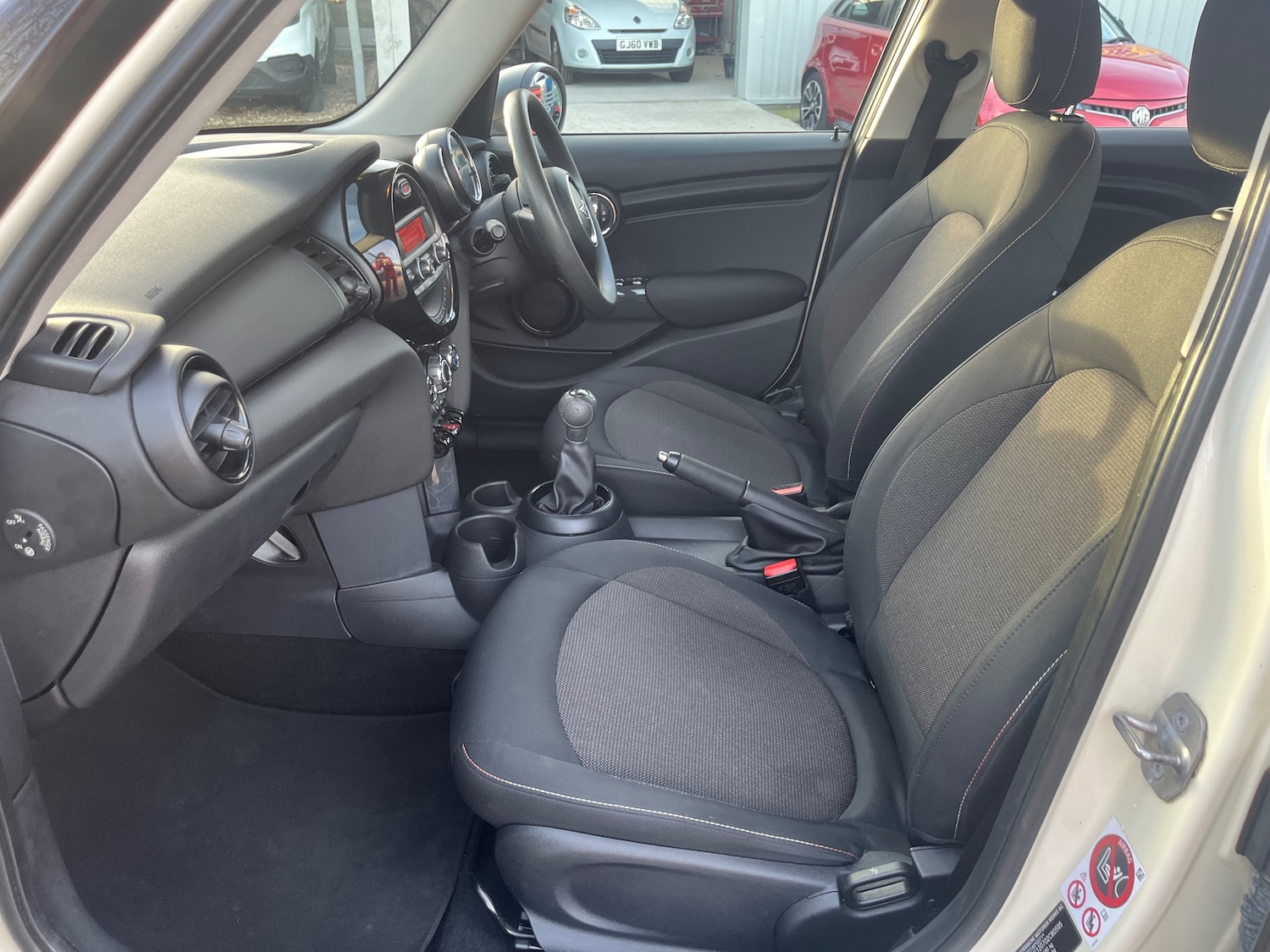 Used MINI Hatch 2015 for sale - 76557831: Photo 15